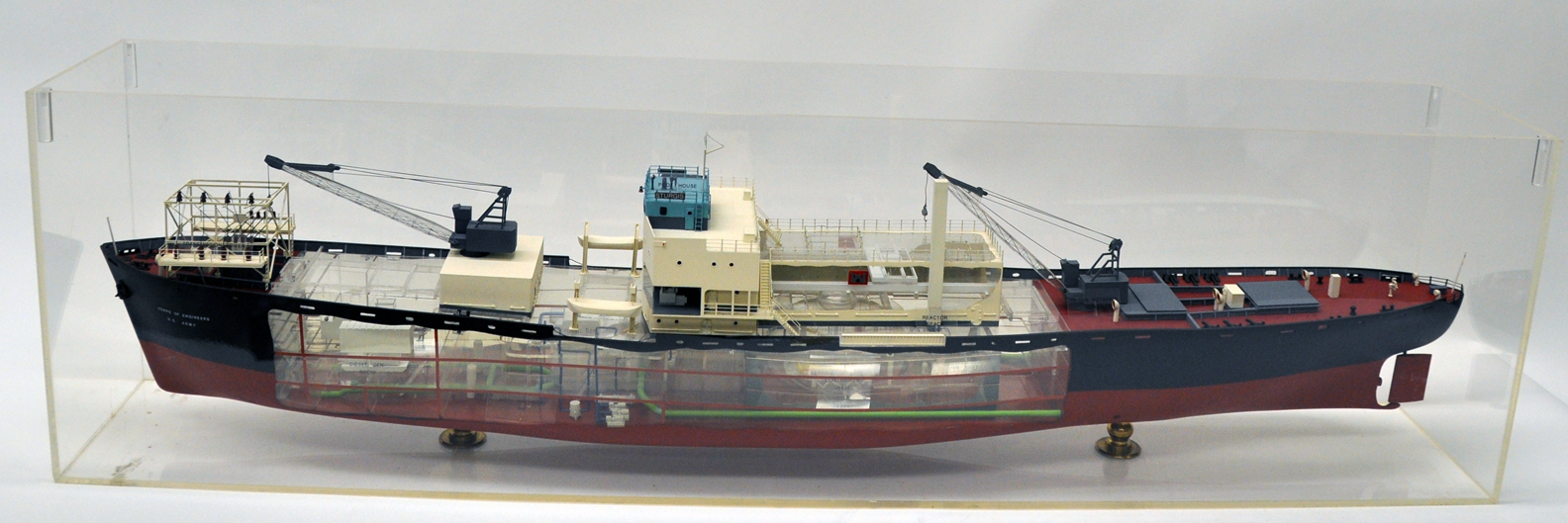 ship's model